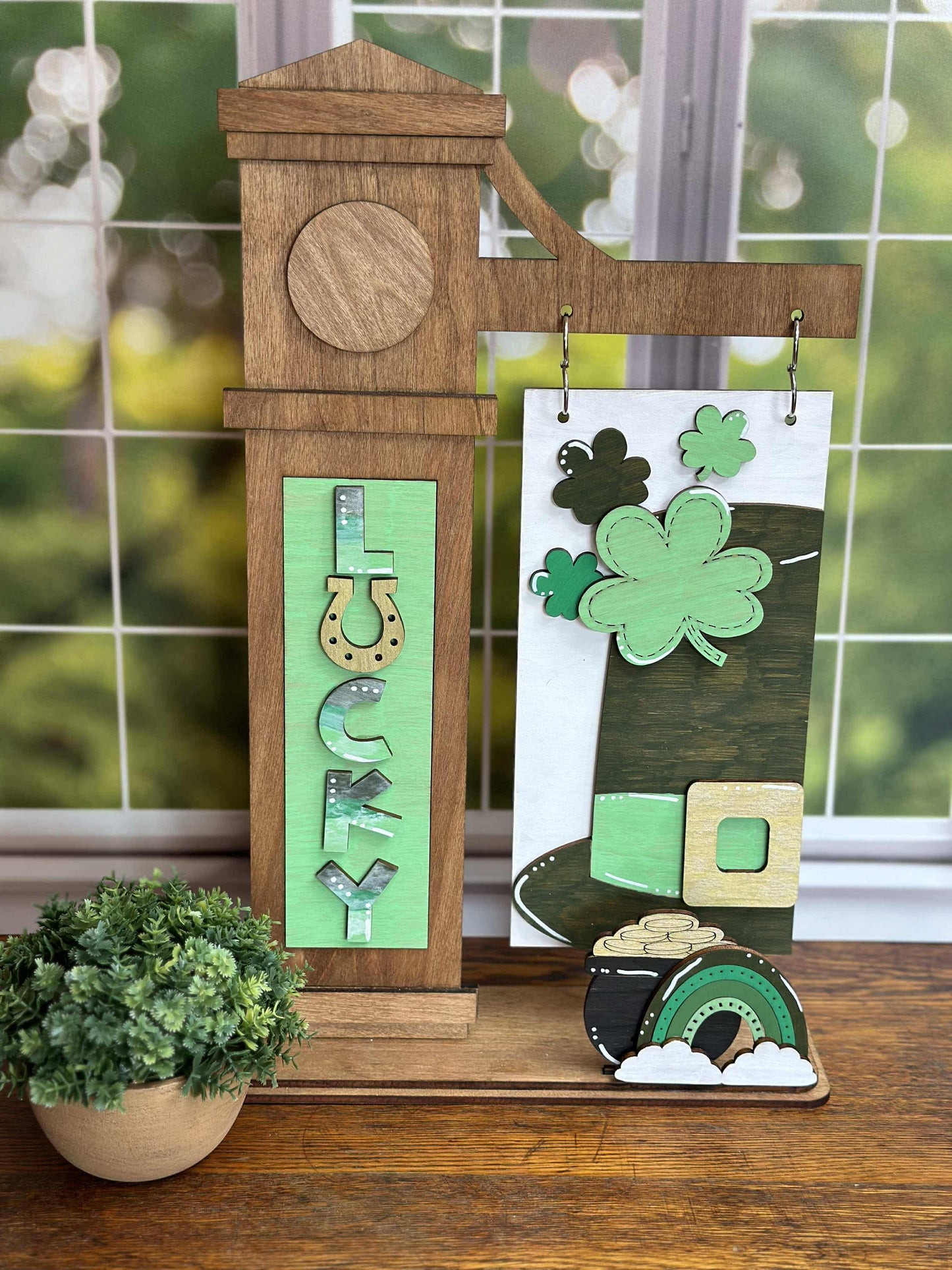 Lucky, DIY Craft Kit, Interchangeable Post Birch or Maple Plywood Inserts, Paint Party Supplies