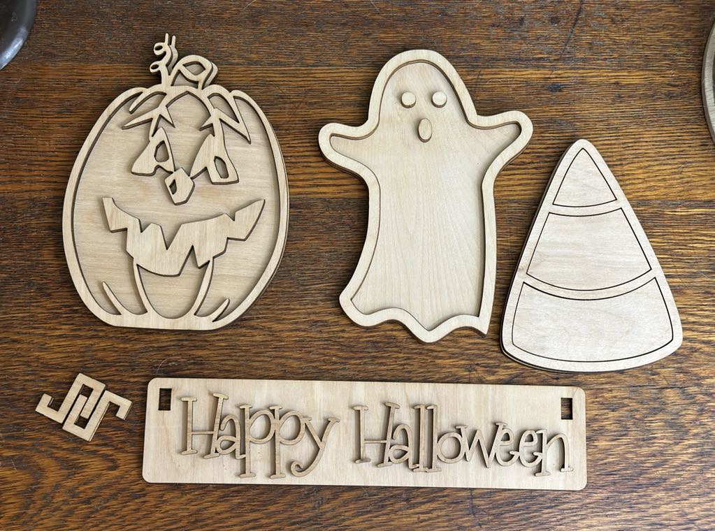 Happy Halloween Ghost DIY Craft Kit – Interchangeable Wooden Inserts