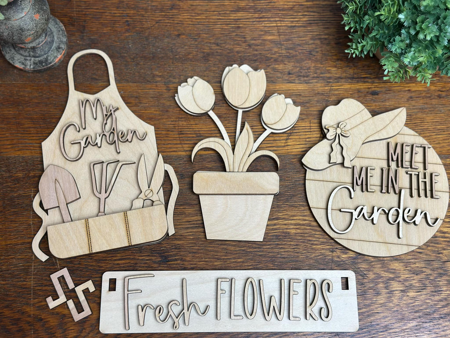 Fresh Flowers-Spring Garden-Interchangeable DIY Craft Kit, 3D Wooden Pieces for Crate, Wagon, Bench, House, Barn, Truck