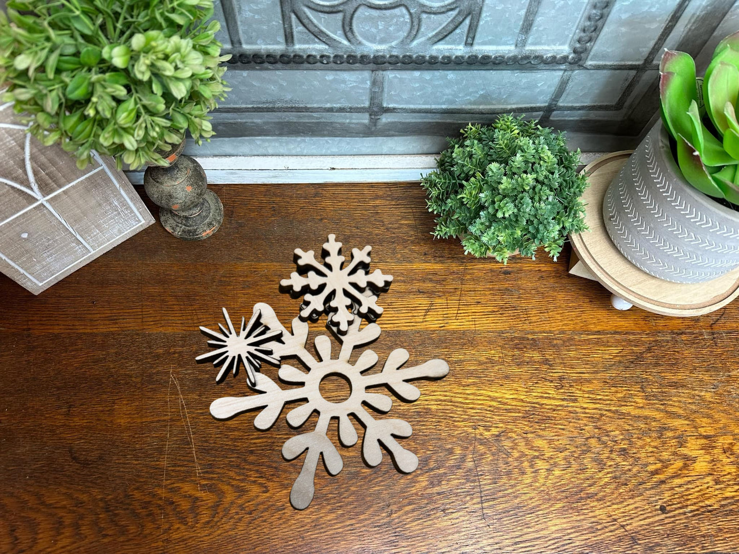 Snowflake Interchangeable Welcome Sign Insert